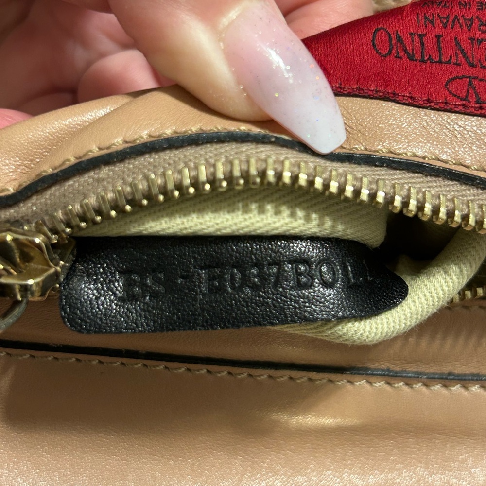 Valentino Garavani Rockstud Leather 2 Way Bag 🤩❤️ - Picture 7 of 13